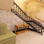The Sir Thomas Hotel
